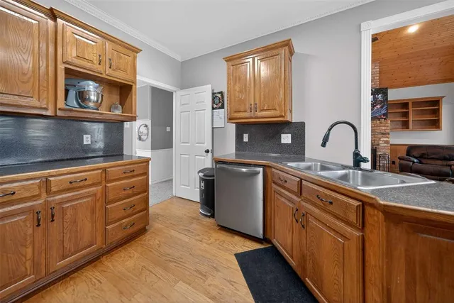 $476,100 | 781 Highway 19, Edgewood, TX 75117