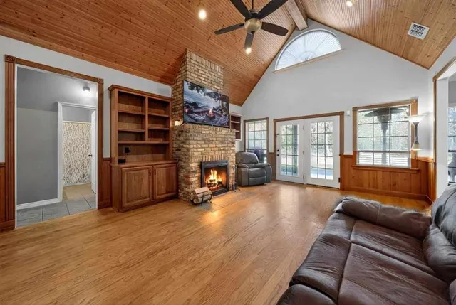 $476,100 | 781 Highway 19, Edgewood, TX 75117