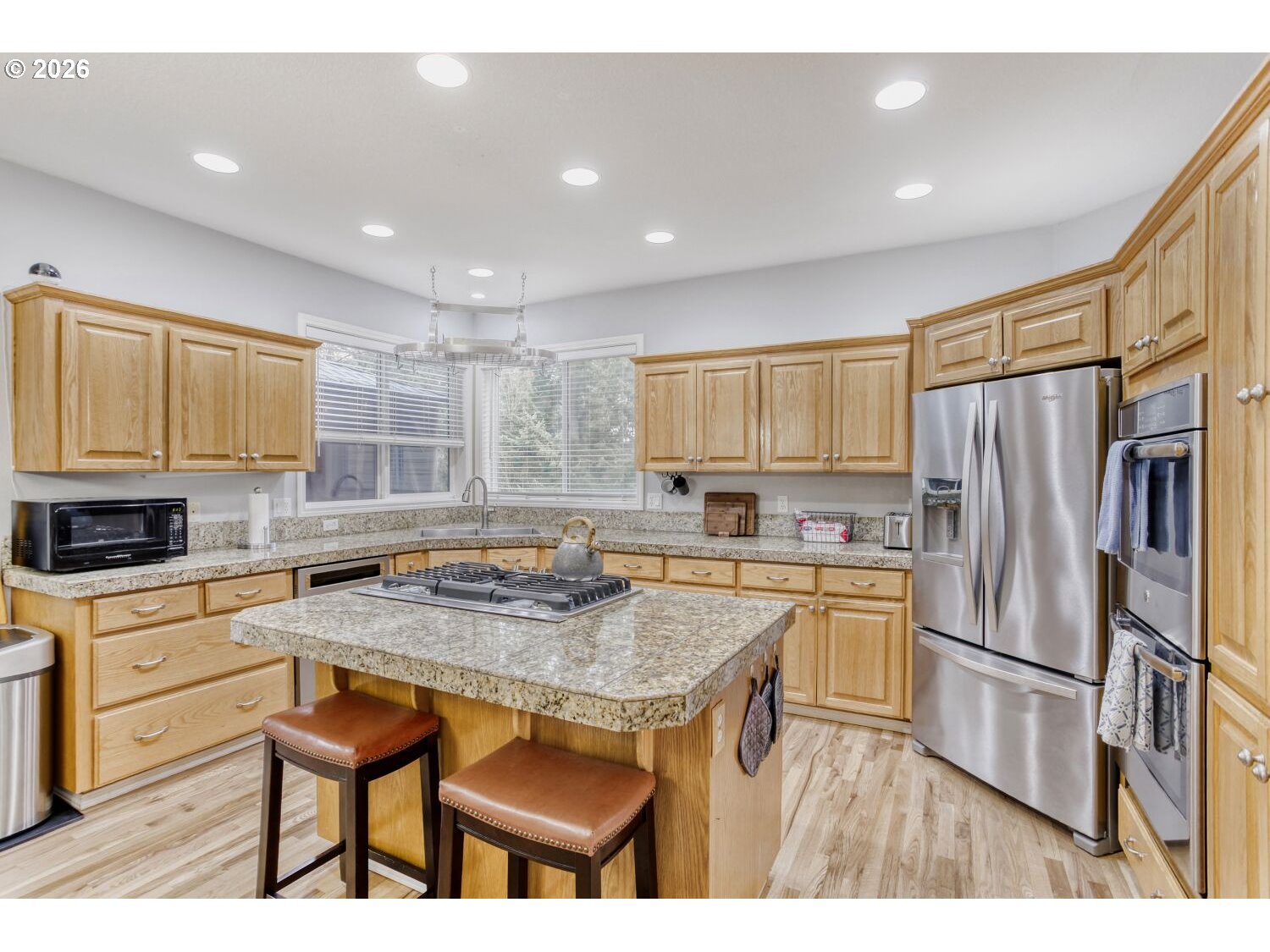 14737 Southwest Fern Street Portland, OR 97223 - Photo 11 of 29