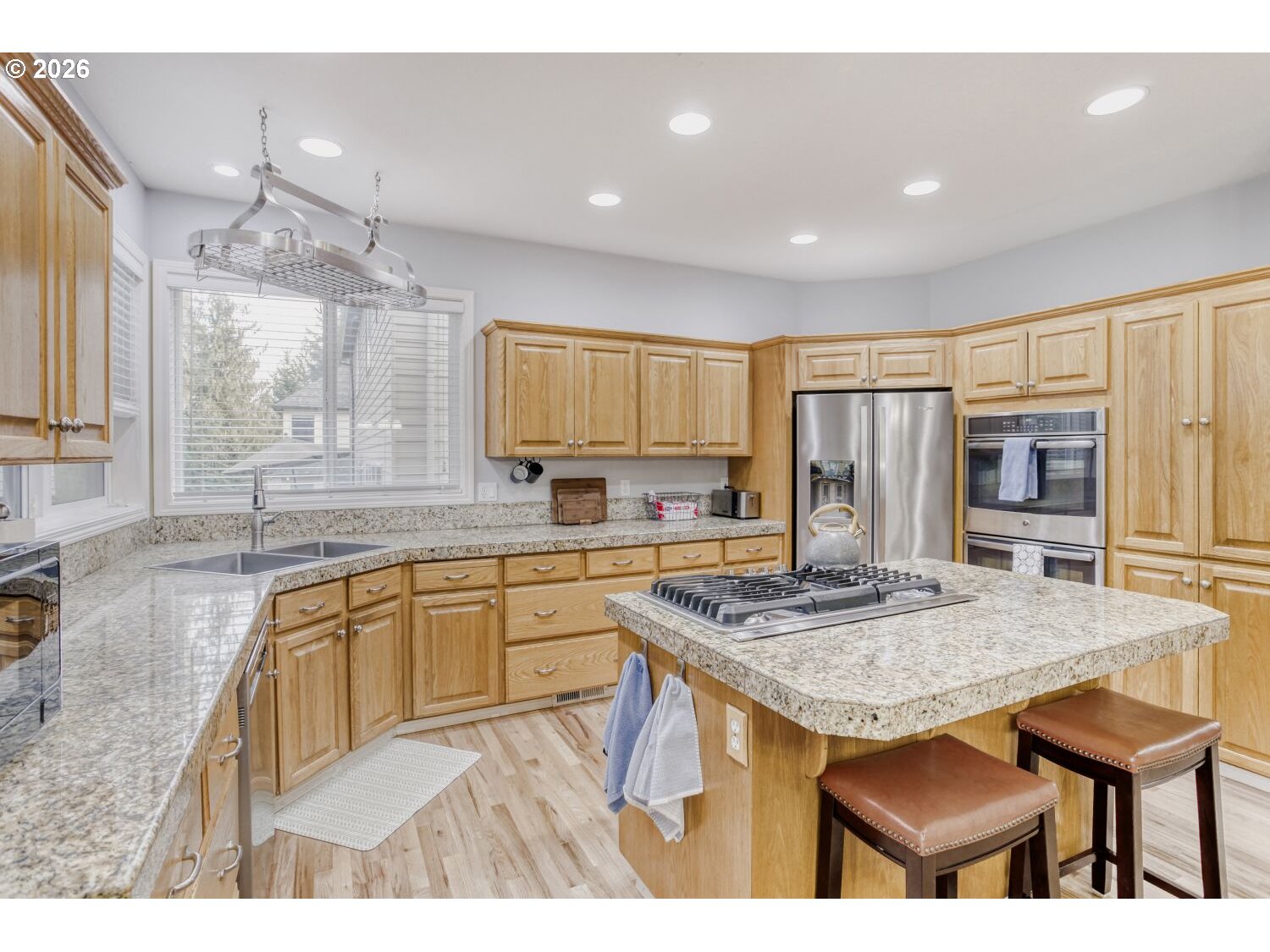 14737 Southwest Fern Street Portland, OR 97223 - Photo 12 of 29