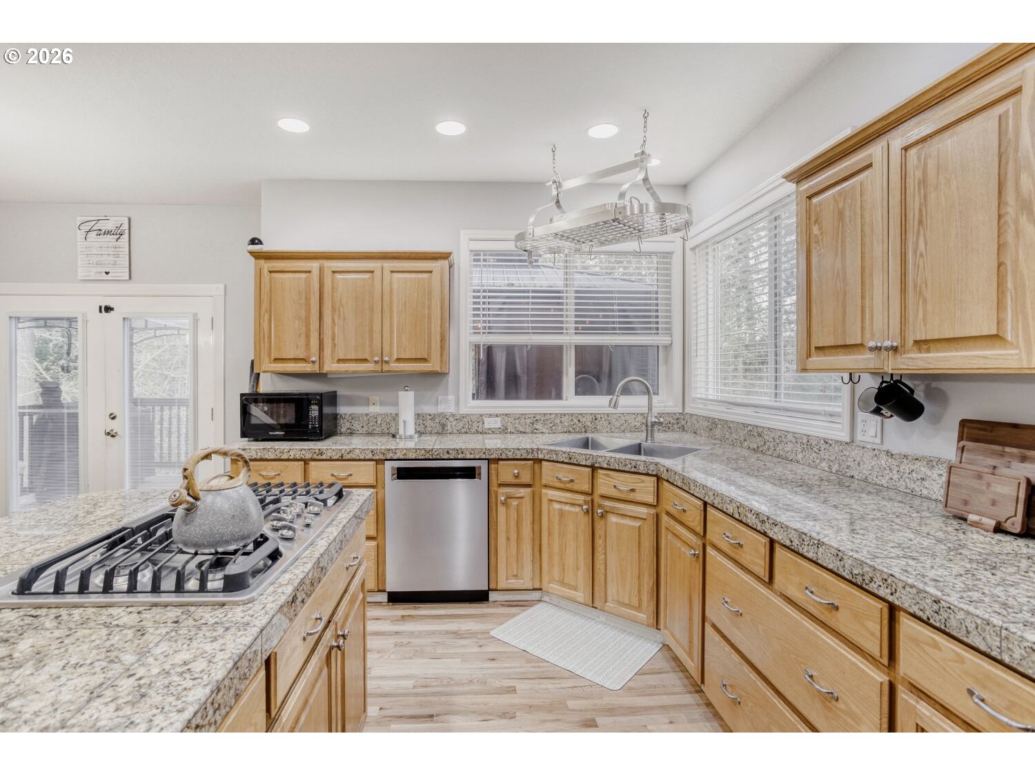 14737 Southwest Fern Street Portland, OR 97223 - Photo 10 of 29