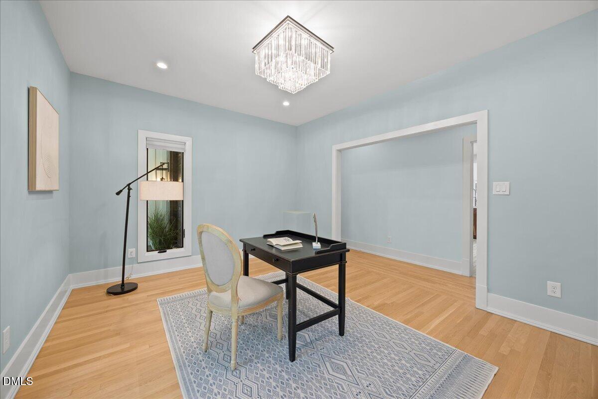 7212 Fontana Place Raleigh, NC 27615 - Photo 32 of 76 47-2A1A7320