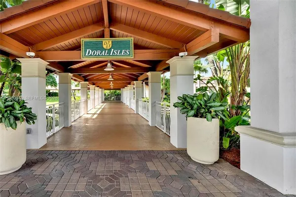 $3,300 | 10730 Northwest 66th Street, Unit 512, Doral, FL 33178