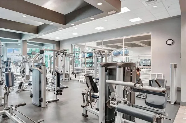 $3,300 | 10730 Northwest 66th Street, Unit 512, Doral, FL 33178