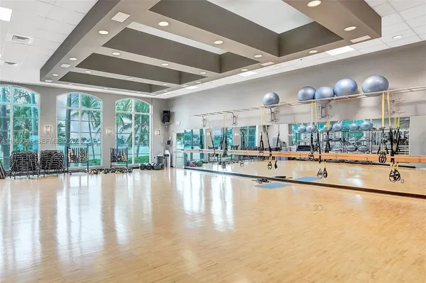 $3,300 | 10730 Northwest 66th Street, Unit 512, Doral, FL 33178