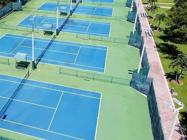 $3,300 | 10730 Northwest 66th Street, Unit 512, Doral, FL 33178