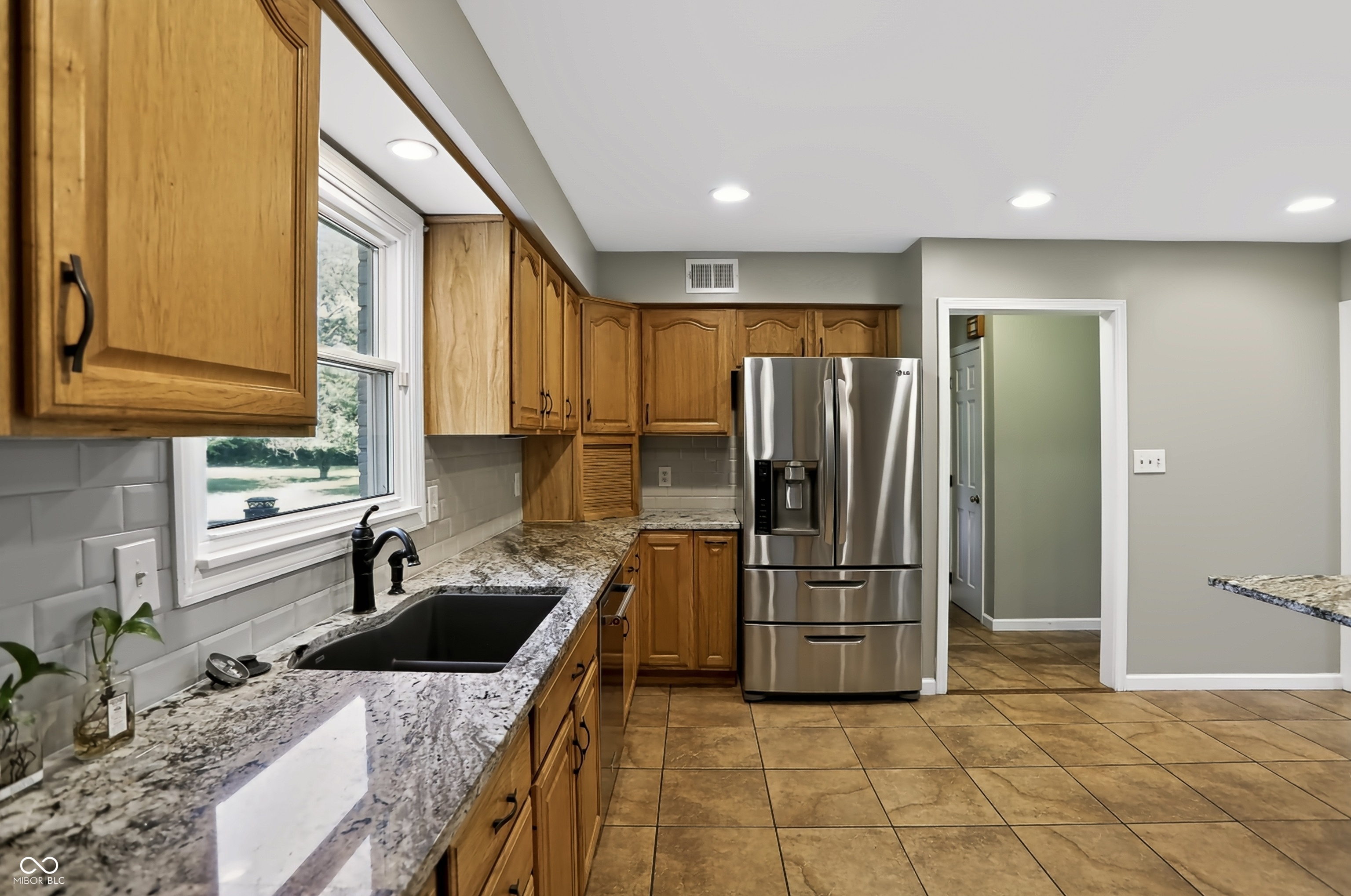 11620 Marlin Road Indianapolis, IN 46239 - Photo 22 of 84 Gallery Image 22