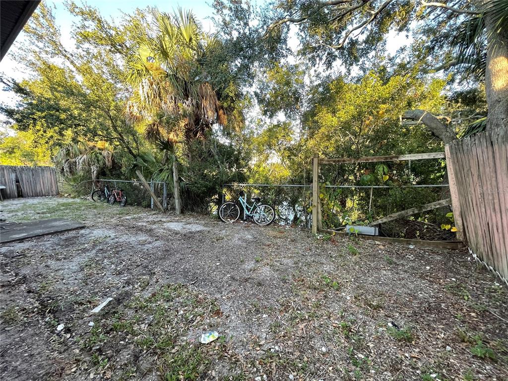 185 Fulton Street Northeast, Unit 2 Largo, FL 33771 - Photo 11 of 12