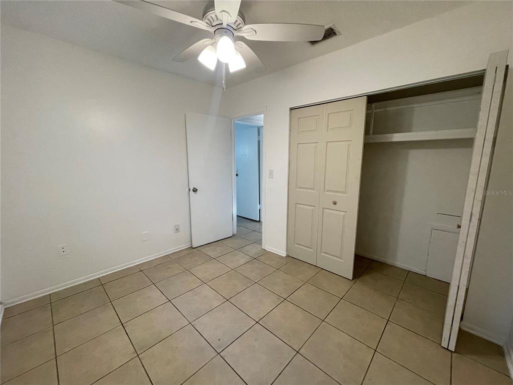 185 Fulton Street Northeast, Unit 2 Largo, FL 33771 - Photo 9 of 12
