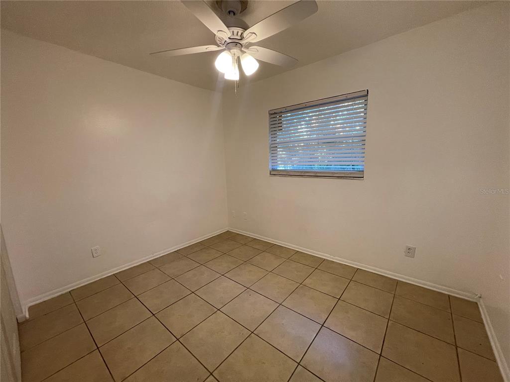 185 Fulton Street Northeast, Unit 2 Largo, FL 33771 - Photo 10 of 12