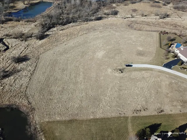 $100,000 | 4 Derek Drive, Elburn, IL 60119