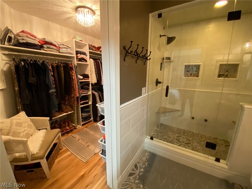 6639 Sidley Road Thompson, OH 44086 - Photo 23 of 35 walk in closet