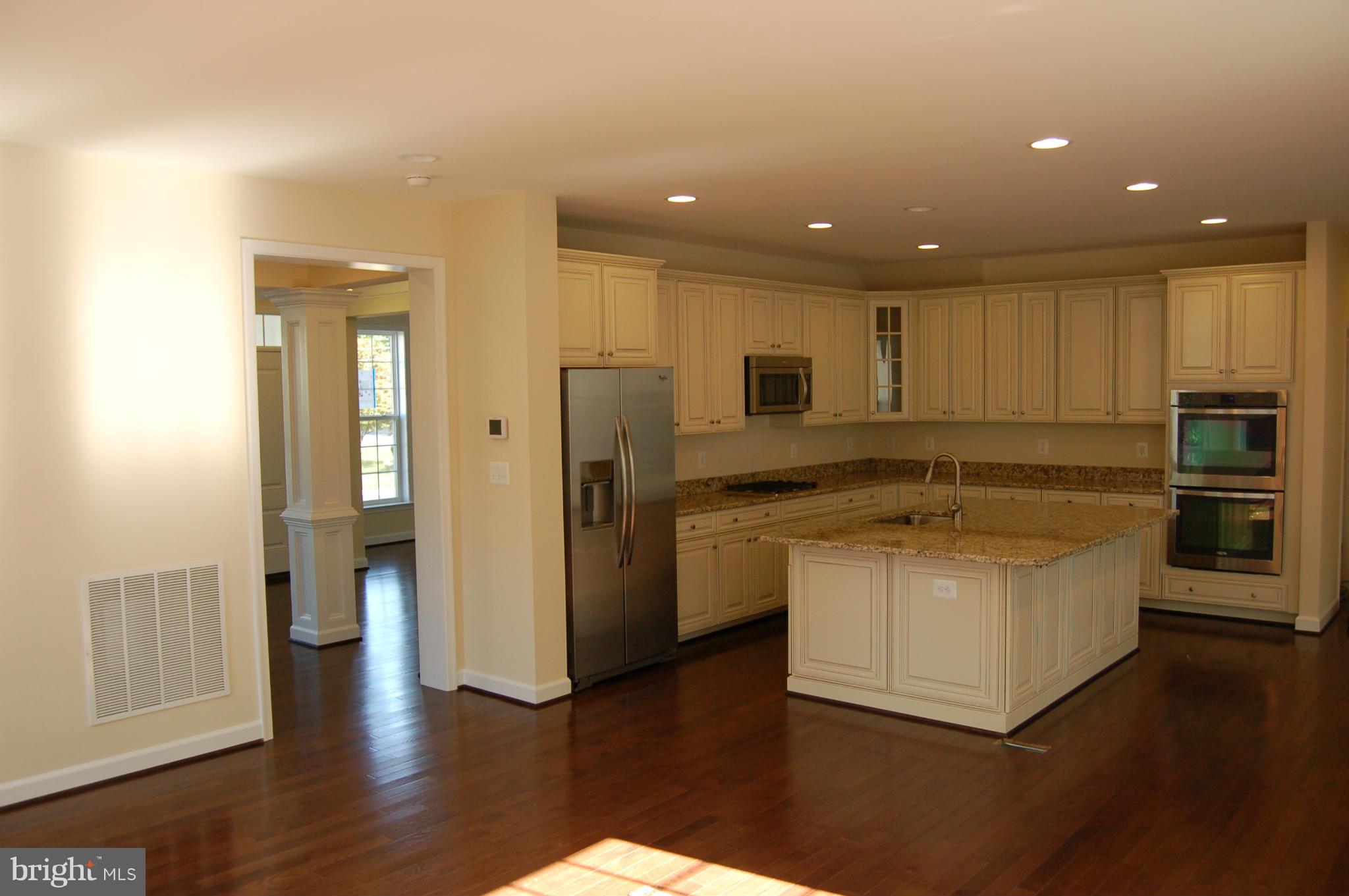7400 Paxton Road Falls Church, VA 22043 - Photo 8 of 12 Kitchen