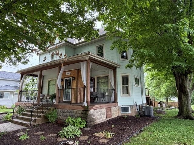 1708 17th Street Monroe, WI 53566 - Photo 3 of 66