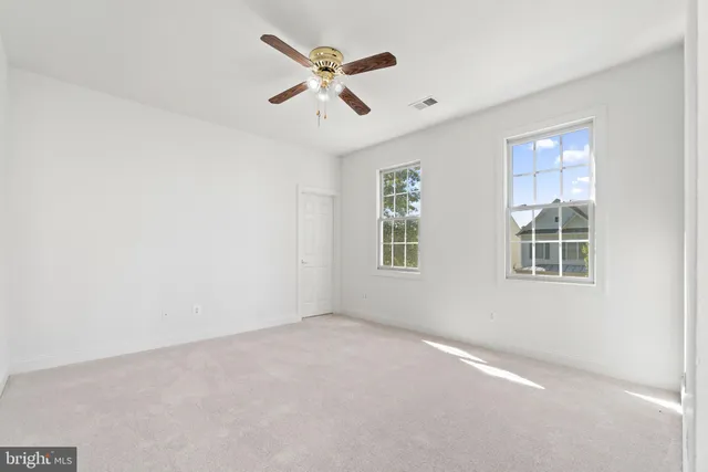 $3,450 | 13049 Taverner Loop, Woodbridge, VA 22192