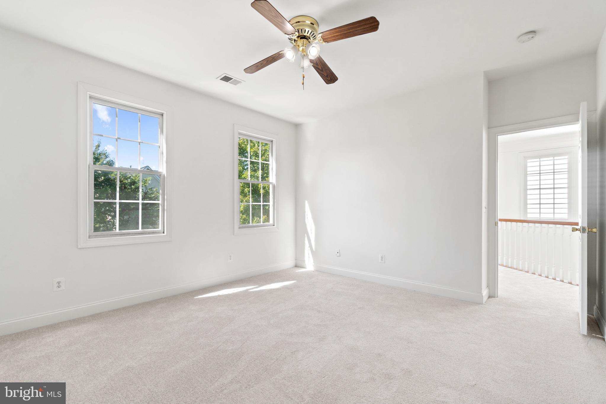 13049 Taverner Loop Woodbridge, VA 22192 - Photo 21 of 32