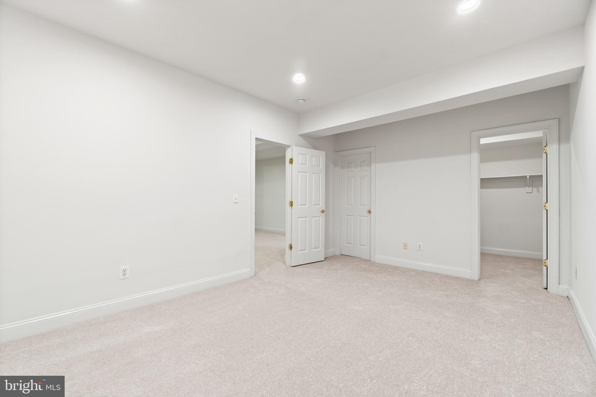 13049 Taverner Loop Woodbridge, VA 22192 - Photo 29 of 32