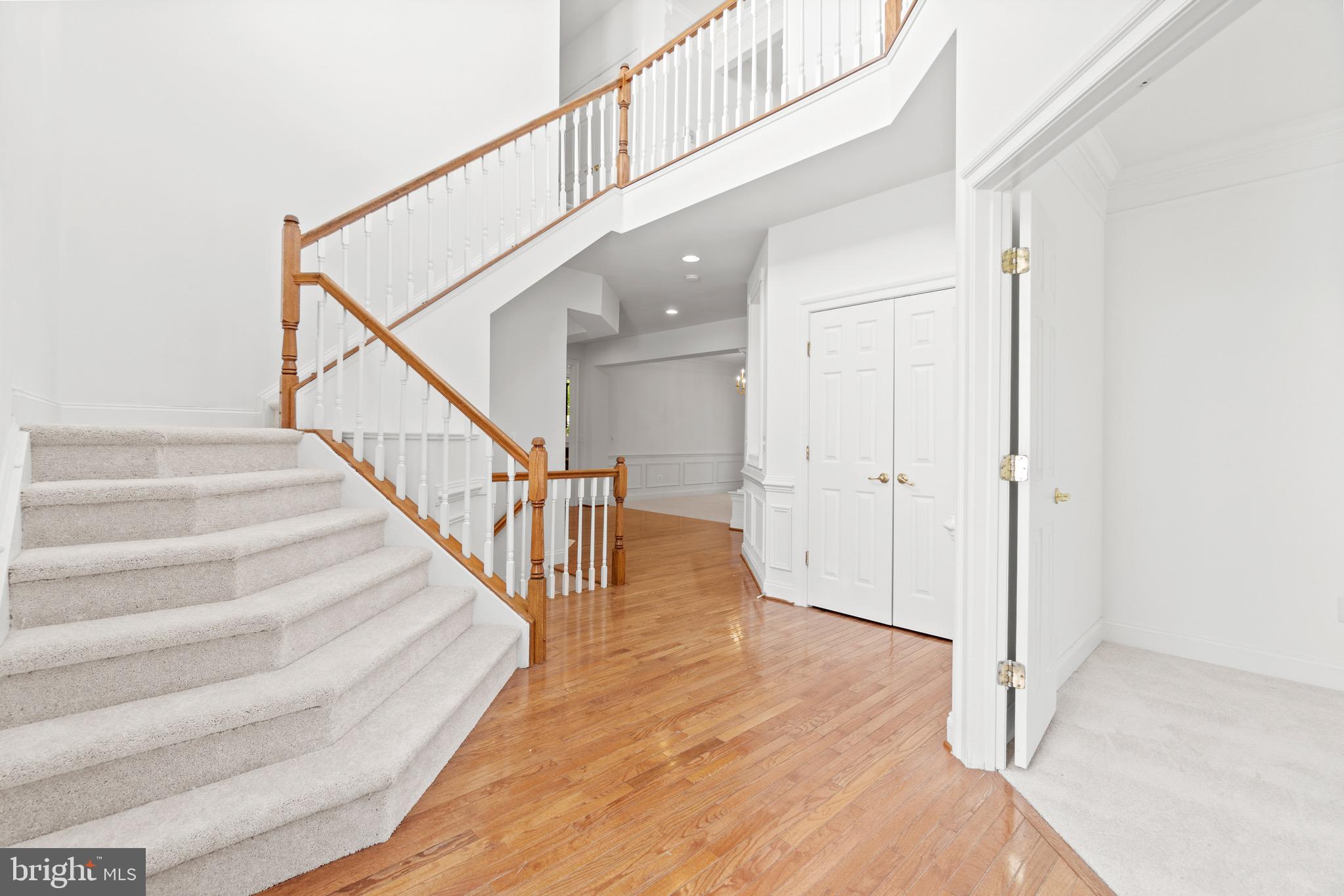 13049 Taverner Loop Woodbridge, VA 22192 - Photo 3 of 32