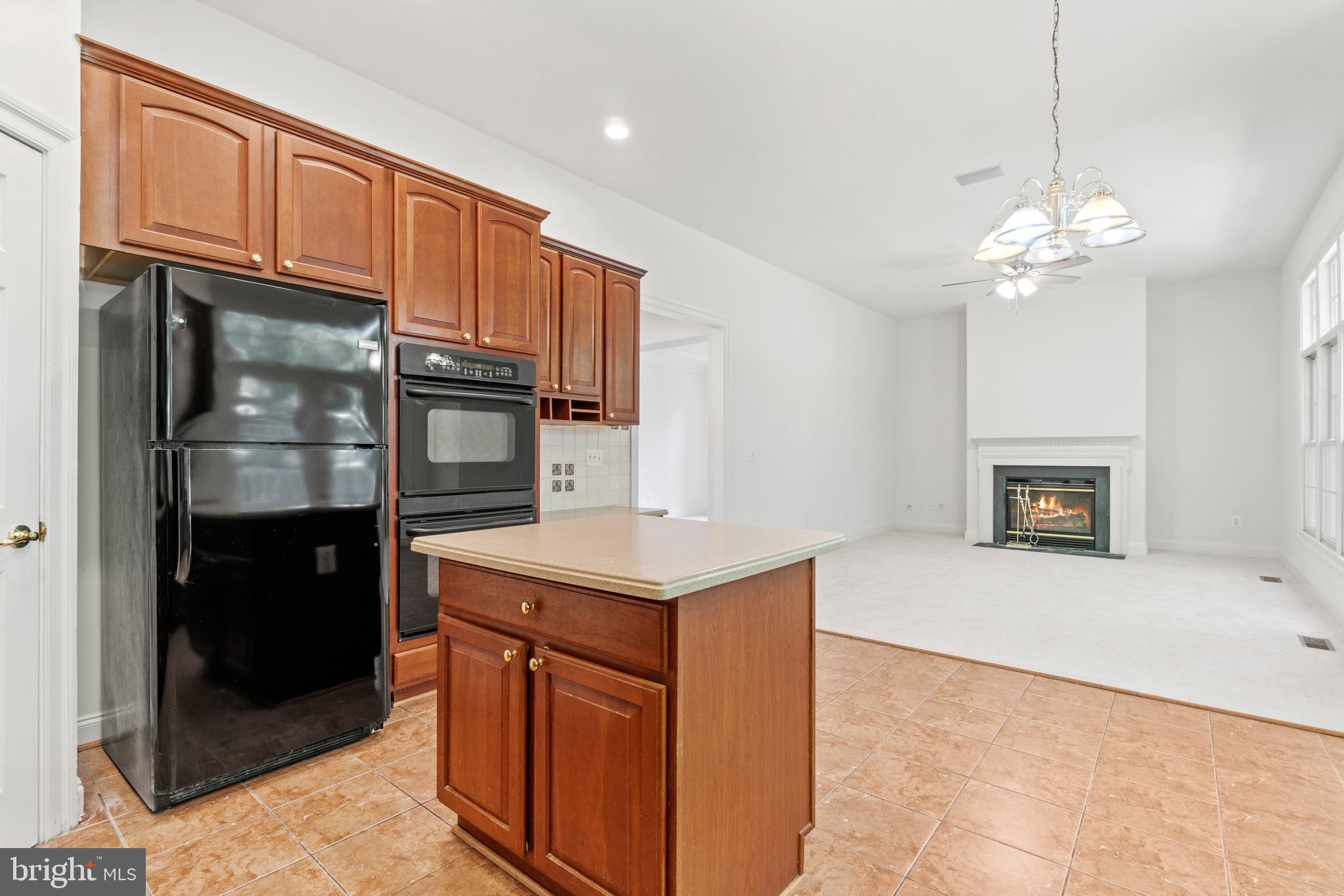 13049 Taverner Loop Woodbridge, VA 22192 - Photo 5 of 32