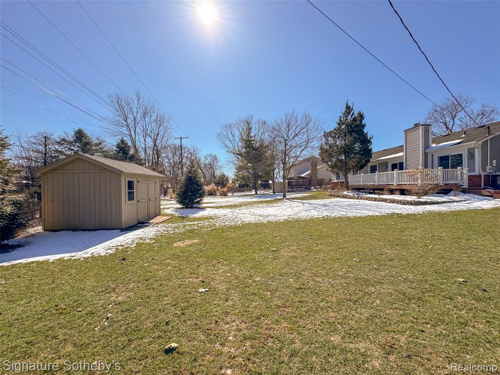26170 Steele Road Farmington, MI 48331 - Photo 8 of 41 Gallery Image 8