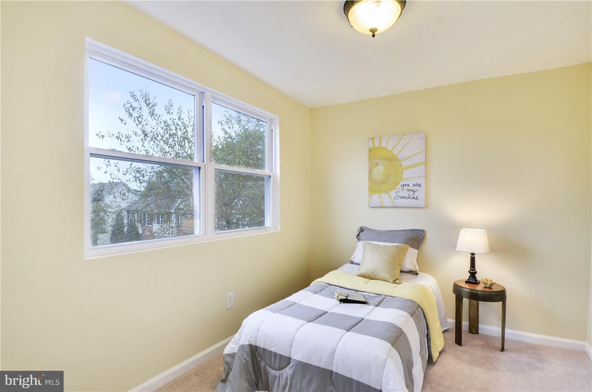 14215 Seneca Road Germantown, MD 20874 - Photo 15 of 27 Bedroom