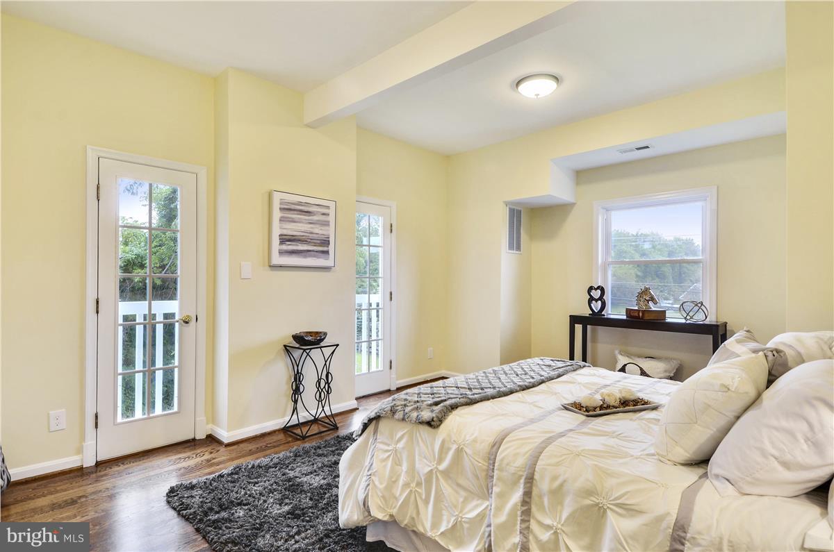 14215 Seneca Road Germantown, MD 20874 - Photo 4 of 27 Bedroom (Master)