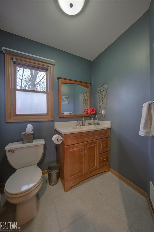1753 Ruby Avenue Rochester, MI 48309 - Photo 21 of 33 31340721-20.JPG
