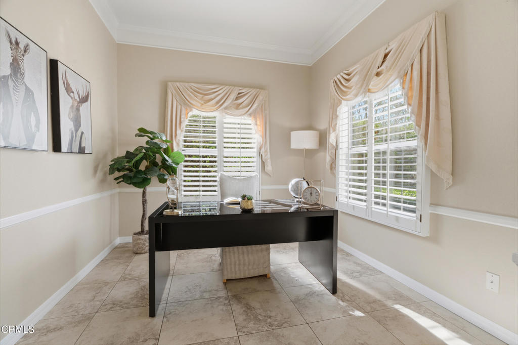11543 Ragusa Drive Rancho Cucamonga, CA 91701 - Photo 7 of 69 a living room with furniture and a potted plant