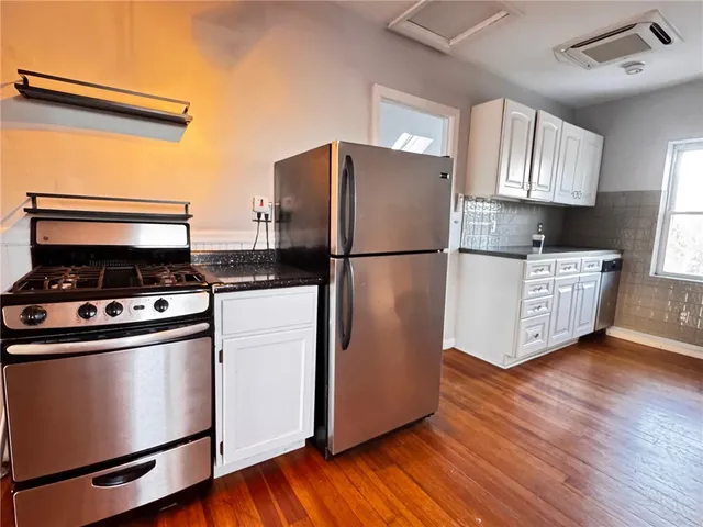 $1,600 | 72 Courtland Street, Unit 3, Providence, RI 02909