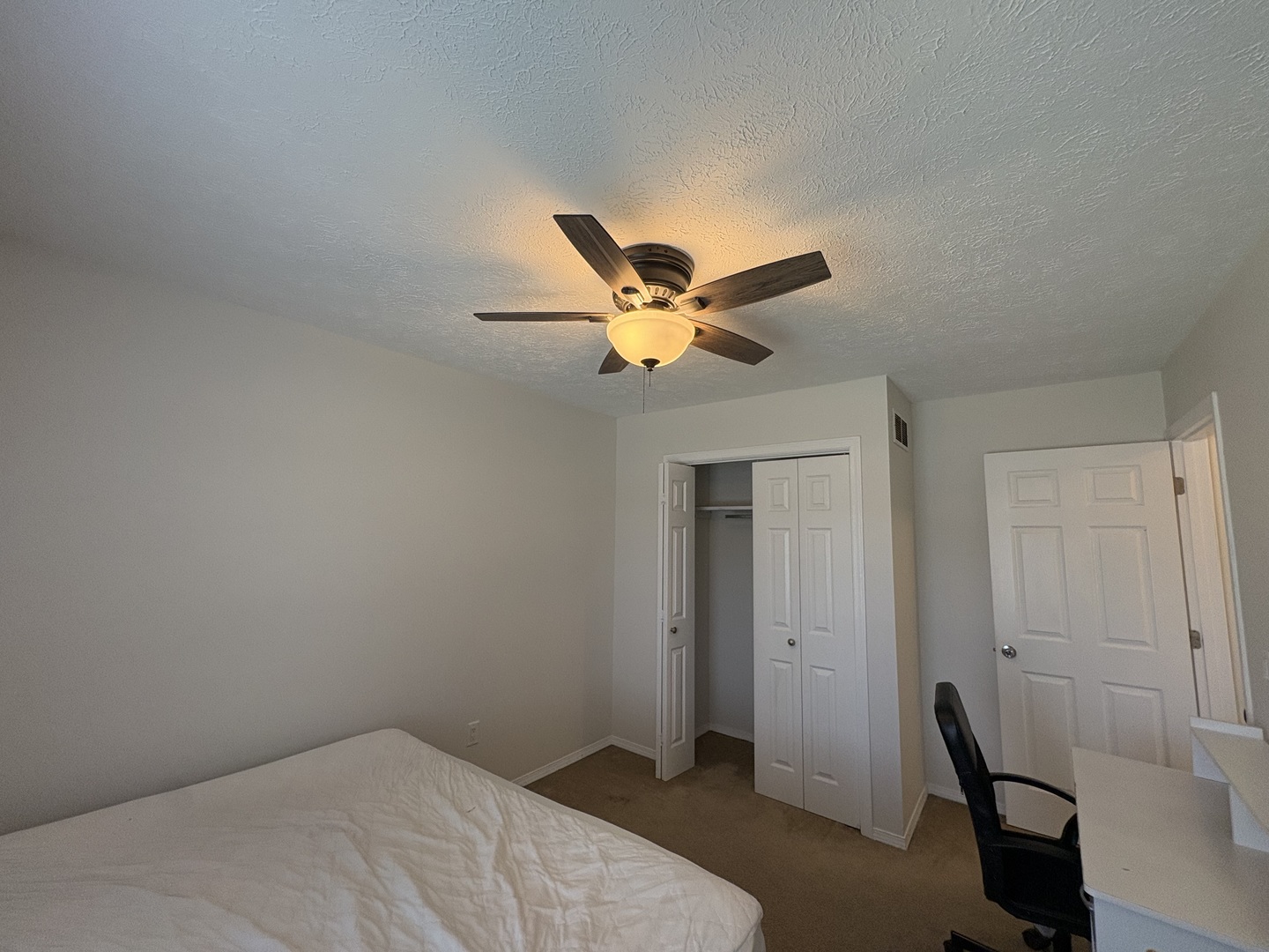 707 North Golfcrest Road, Unit 3 Normal, IL 61761 - Photo 9 of 24 Gallery Image 9