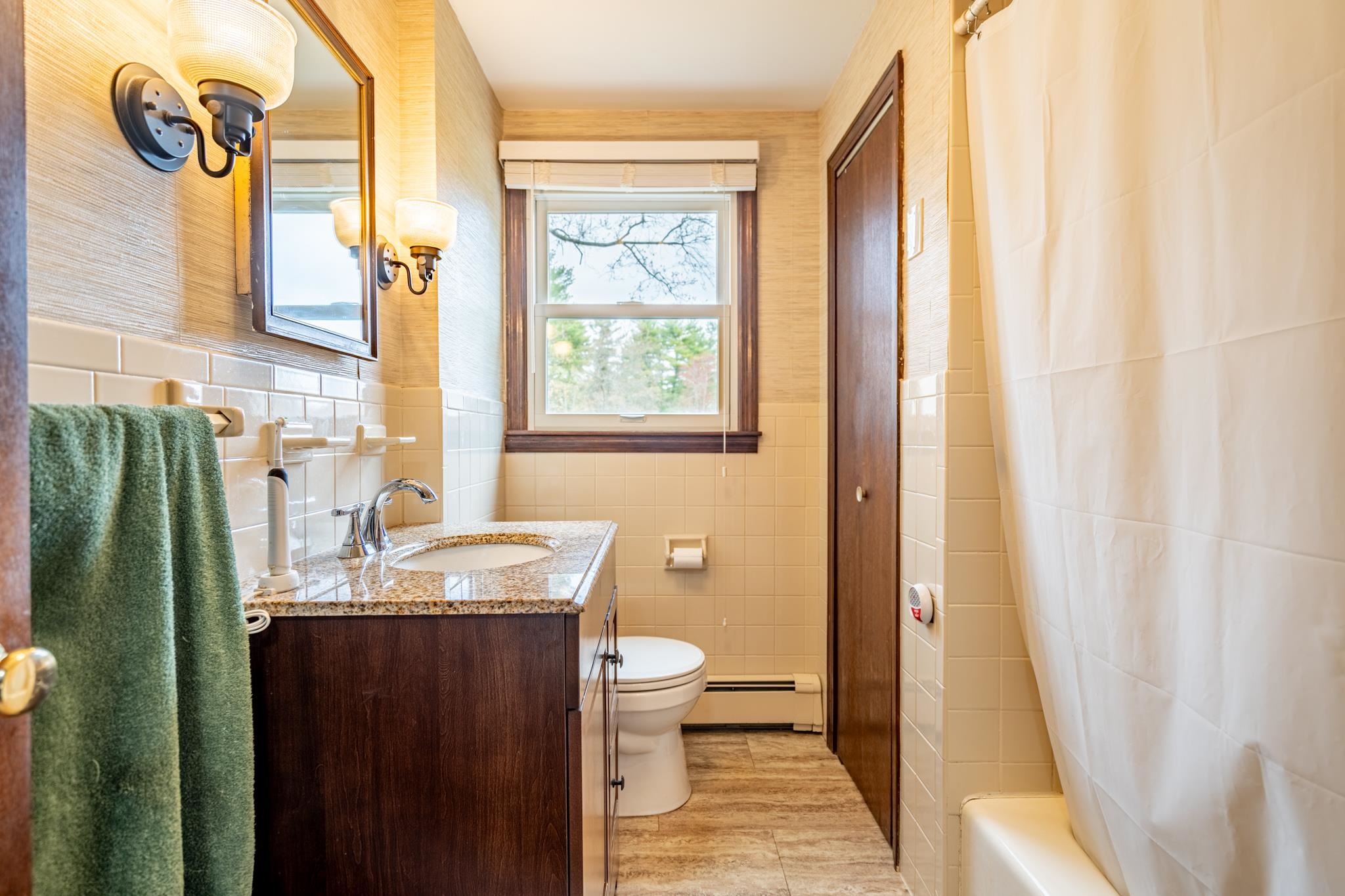 19 Dutton Road Pelham, NH 03076 - Photo 21 of 29 Gallery Image 21