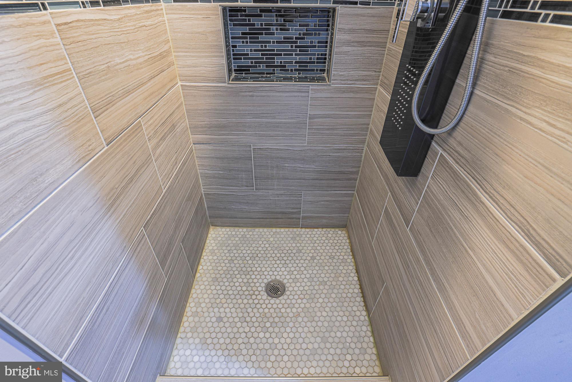 3222 Barclay Street Baltimore, MD 21218 - Photo 14 of 30