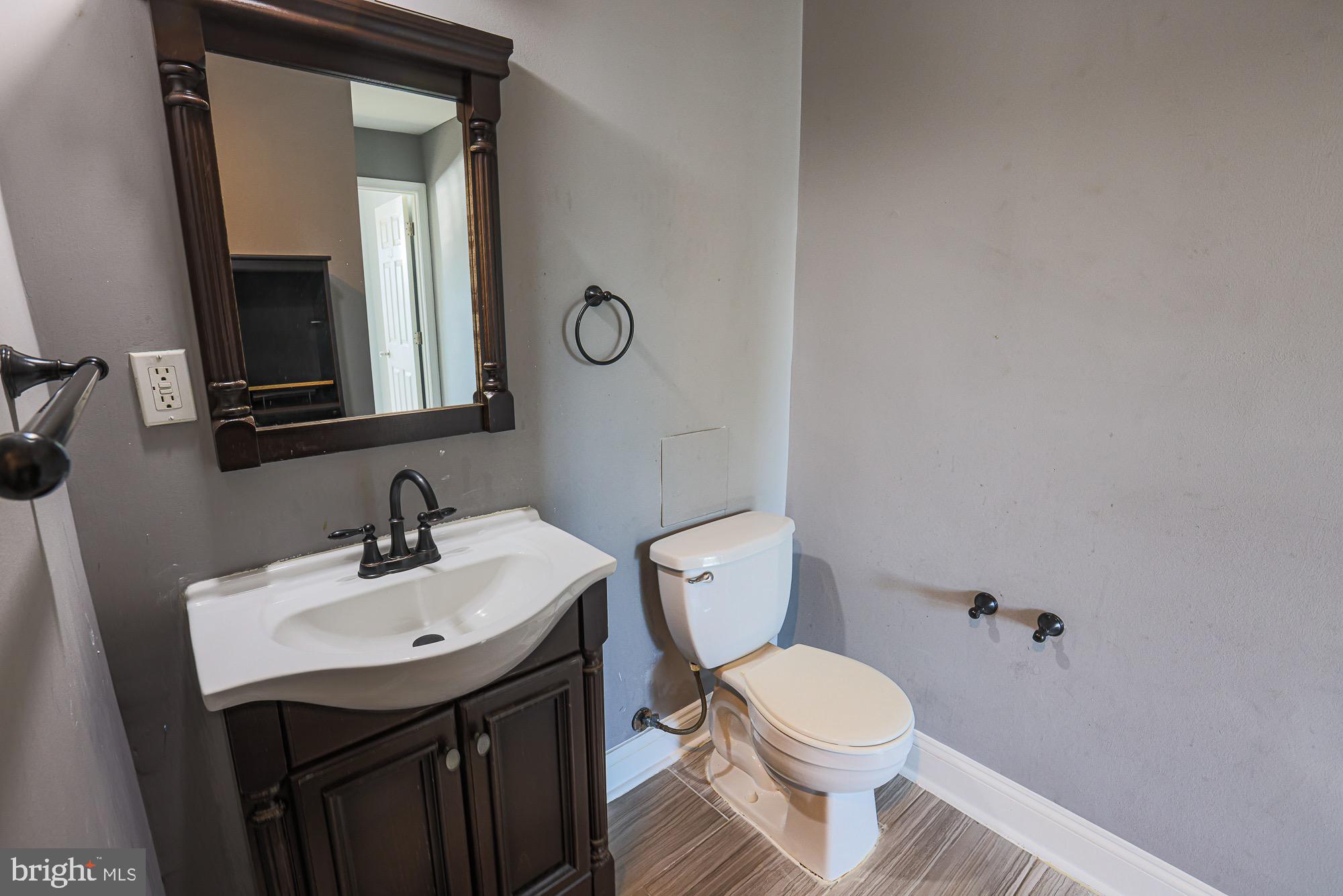 3222 Barclay Street Baltimore, MD 21218 - Photo 18 of 30