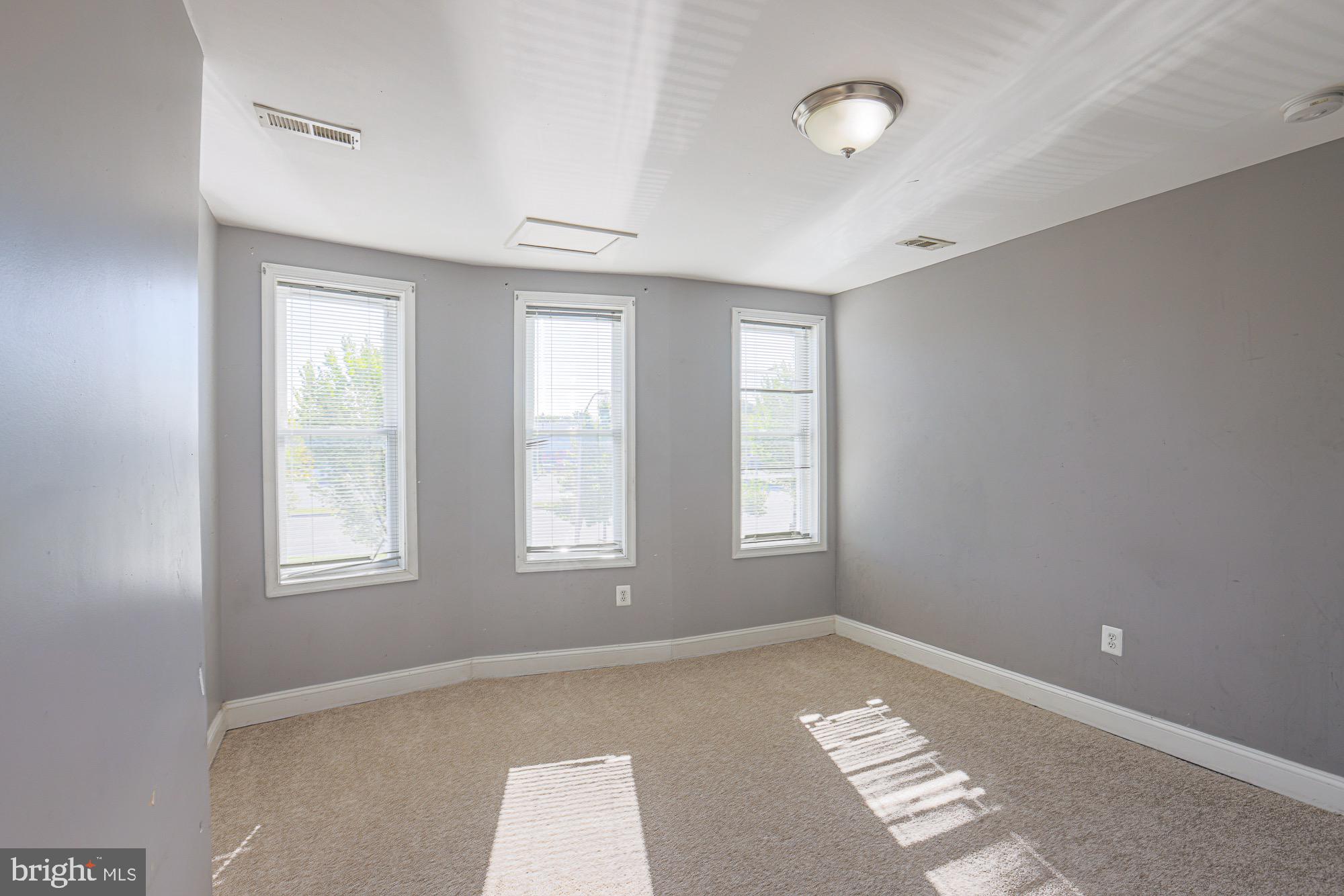 3222 Barclay Street Baltimore, MD 21218 - Photo 19 of 30