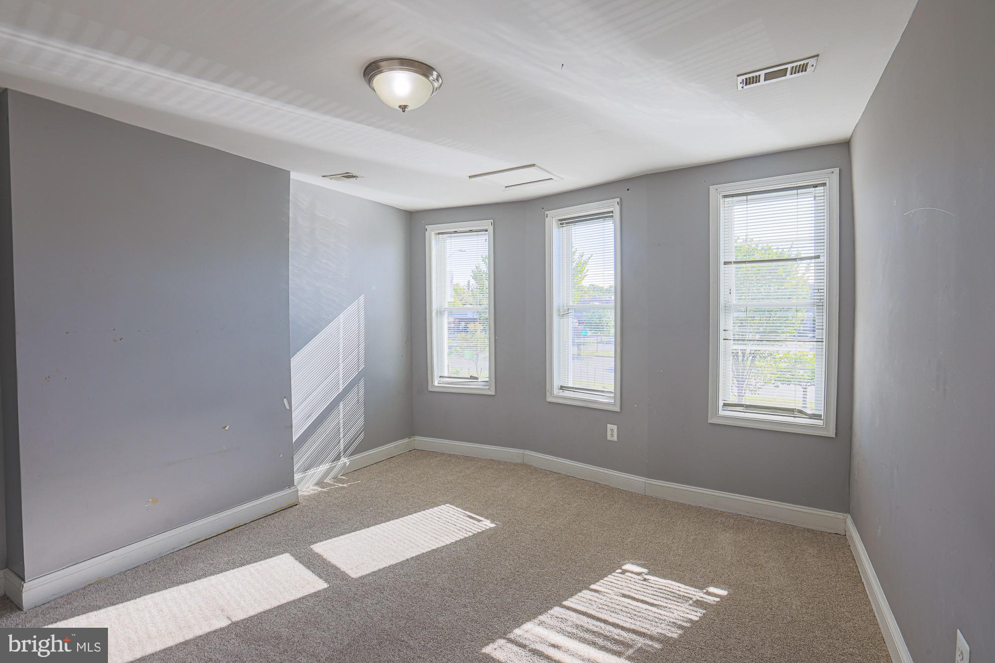 3222 Barclay Street Baltimore, MD 21218 - Photo 20 of 30