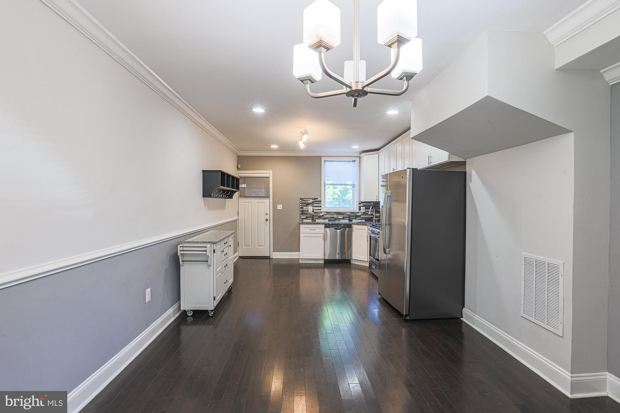 3222 Barclay Street Baltimore, MD 21218 - Photo 7 of 30