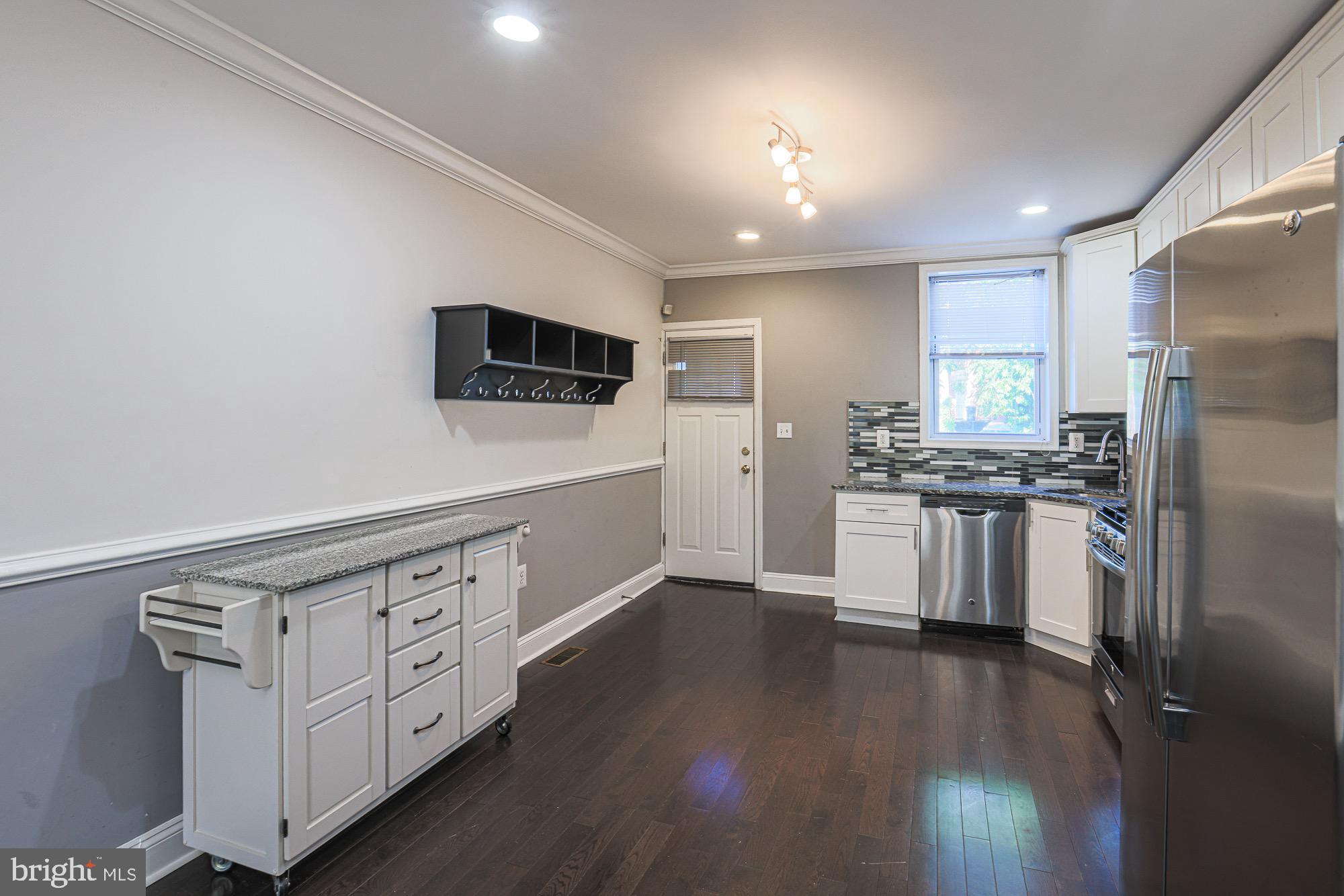 3222 Barclay Street Baltimore, MD 21218 - Photo 10 of 30