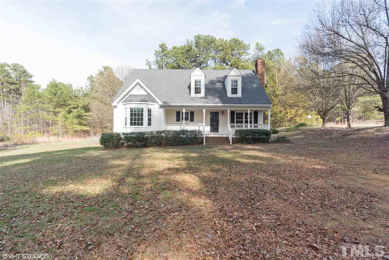 4629 Watkins Road Raleigh, NC 27616 - Photo 2 of 25