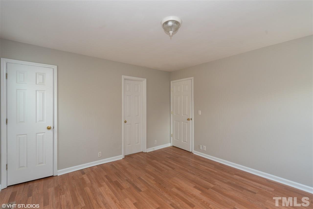 4629 Watkins Road Raleigh, NC 27616 - Photo 11 of 25