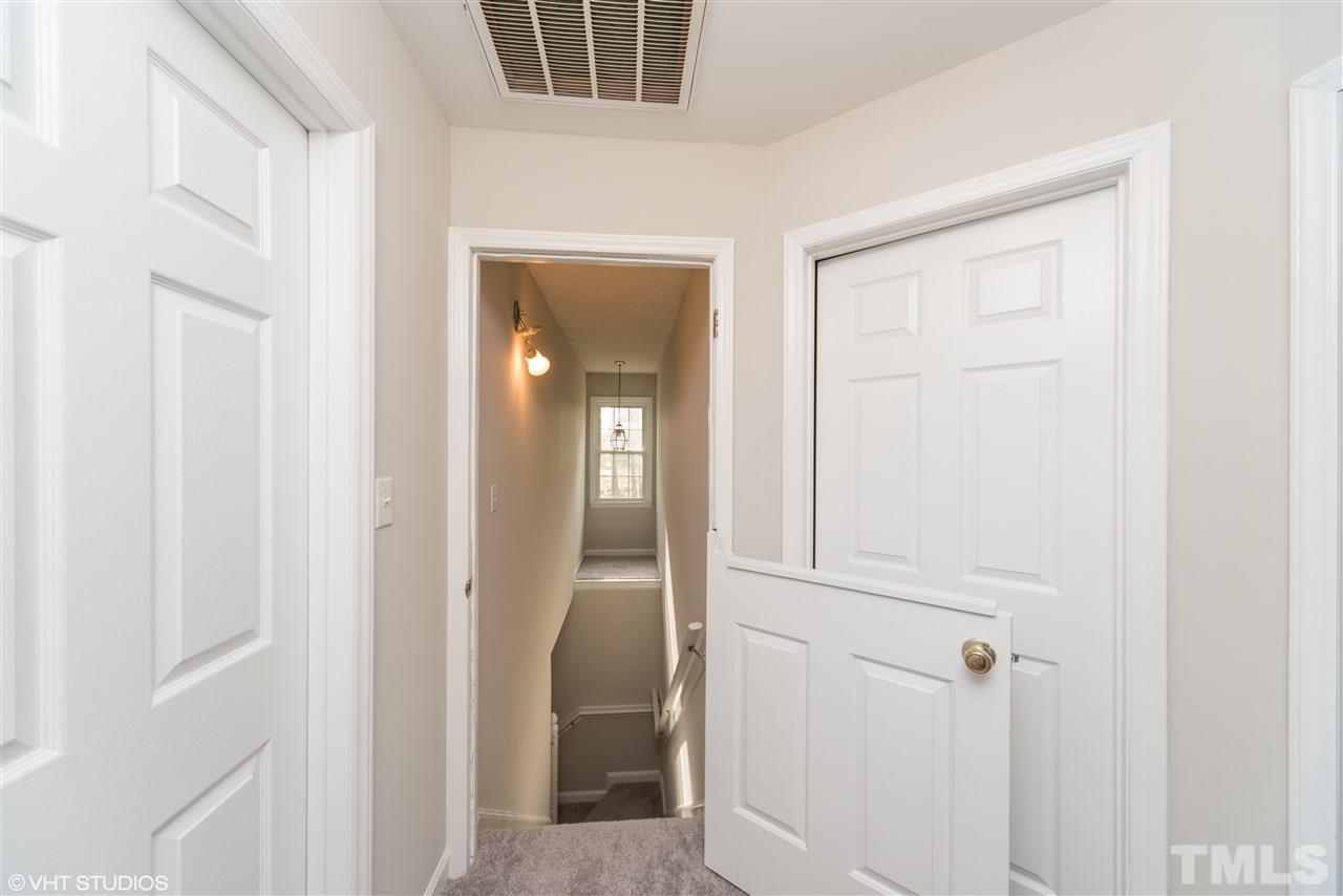 4629 Watkins Road Raleigh, NC 27616 - Photo 14 of 25