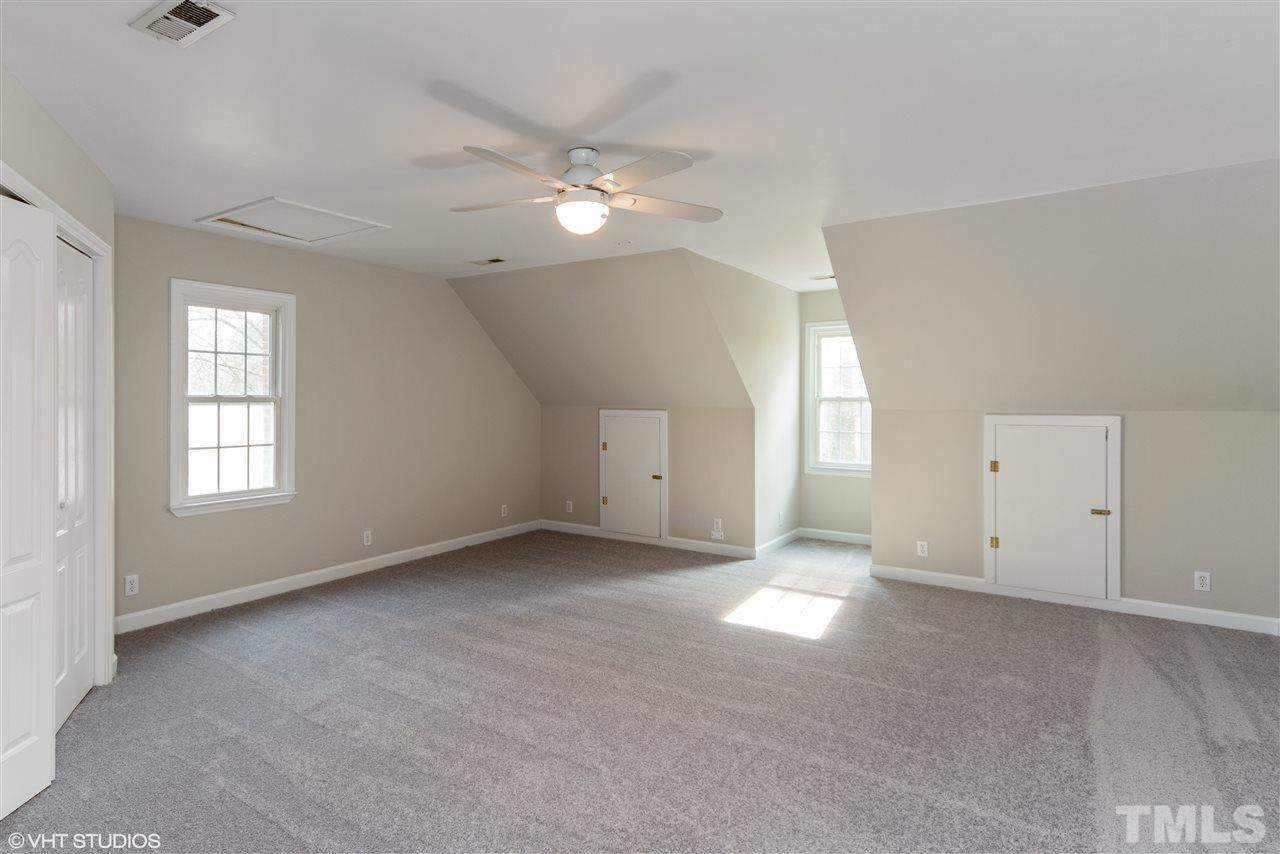 4629 Watkins Road Raleigh, NC 27616 - Photo 15 of 25