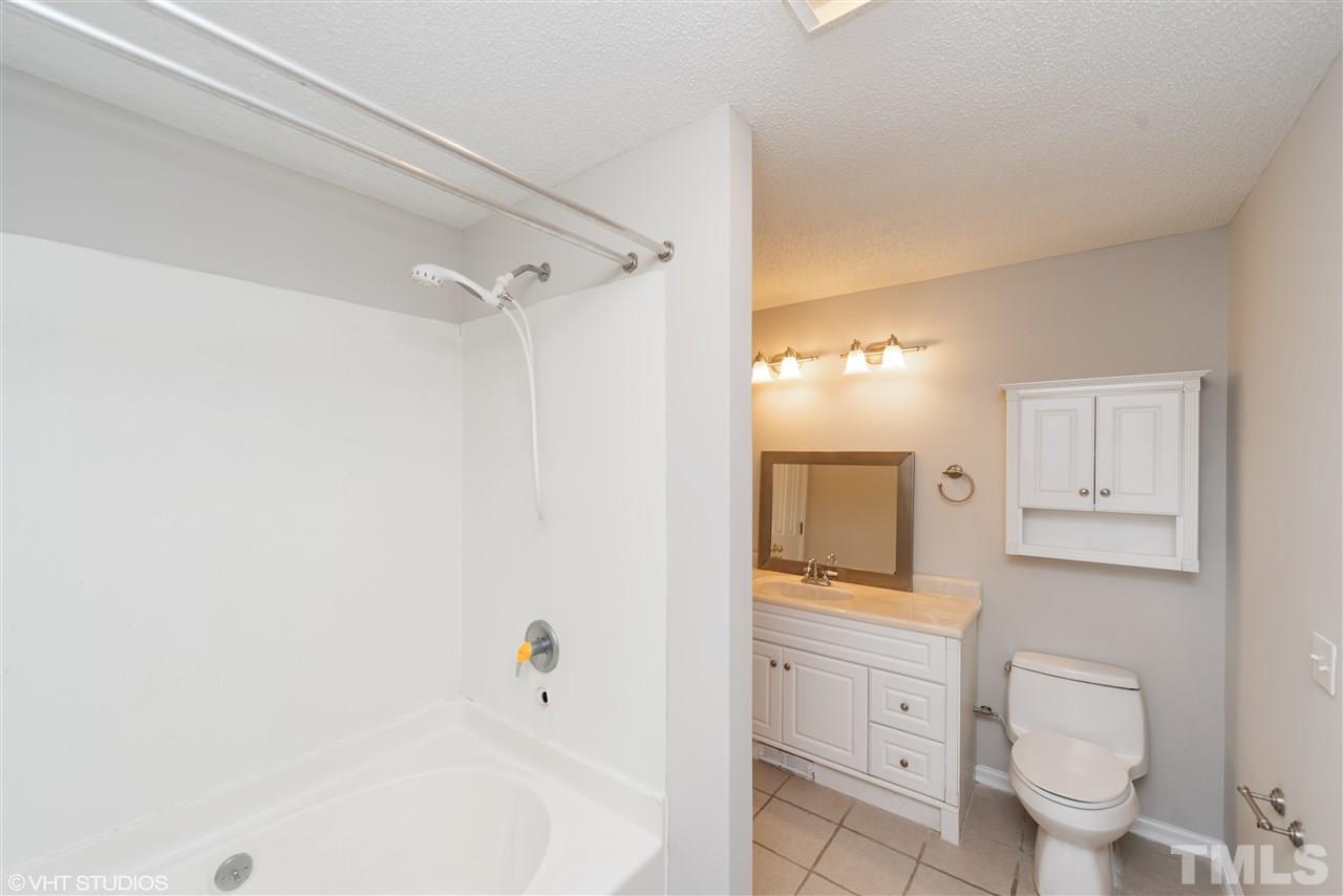 4629 Watkins Road Raleigh, NC 27616 - Photo 10 of 25