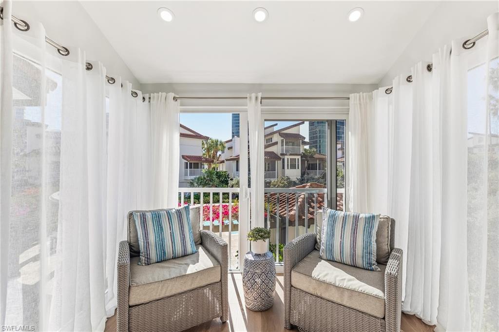 4705 Villa Mare Lane Naples, FL 34103 - Photo 12 of 49