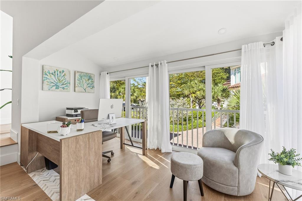 4705 Villa Mare Lane Naples, FL 34103 - Photo 27 of 49