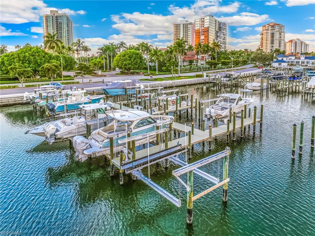 4705 Villa Mare Lane Naples, FL 34103 - Photo 40 of 49