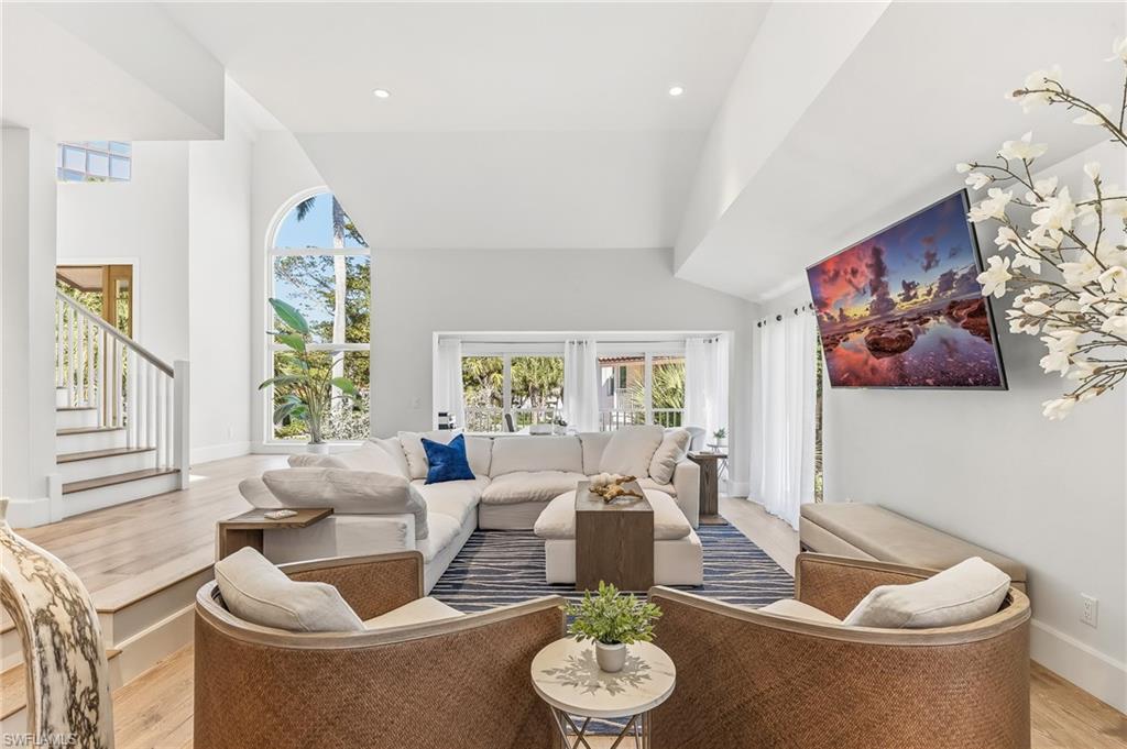 4705 Villa Mare Lane Naples, FL 34103 - Photo 4 of 49