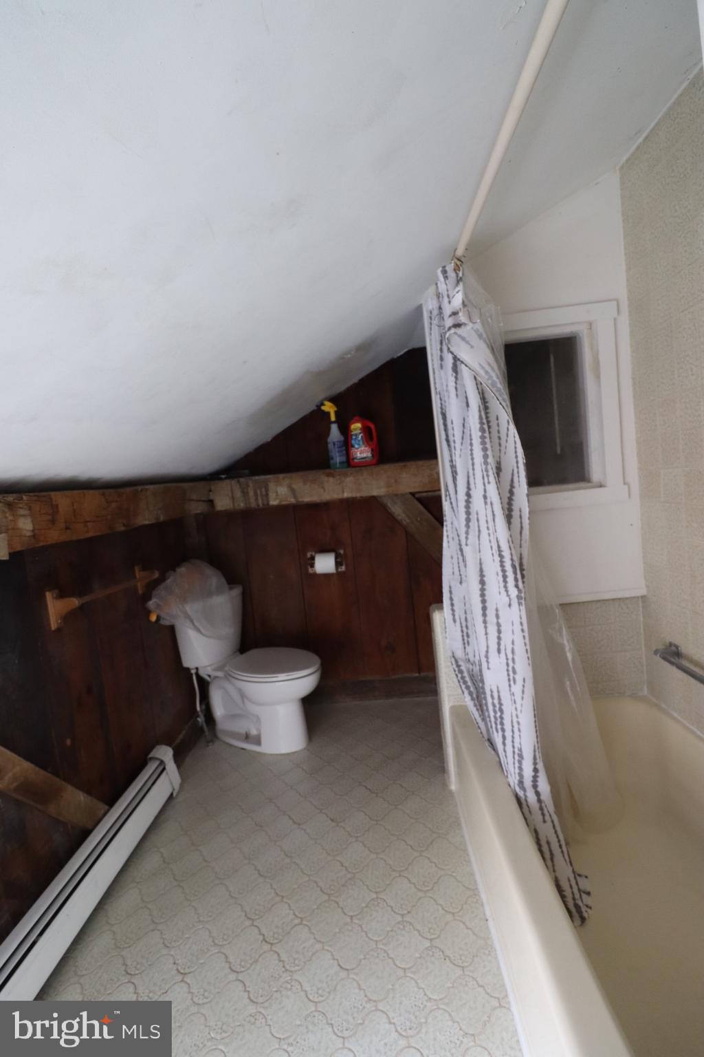 109 Walter Road Chalfont, PA 18914 - Photo 7 of 11