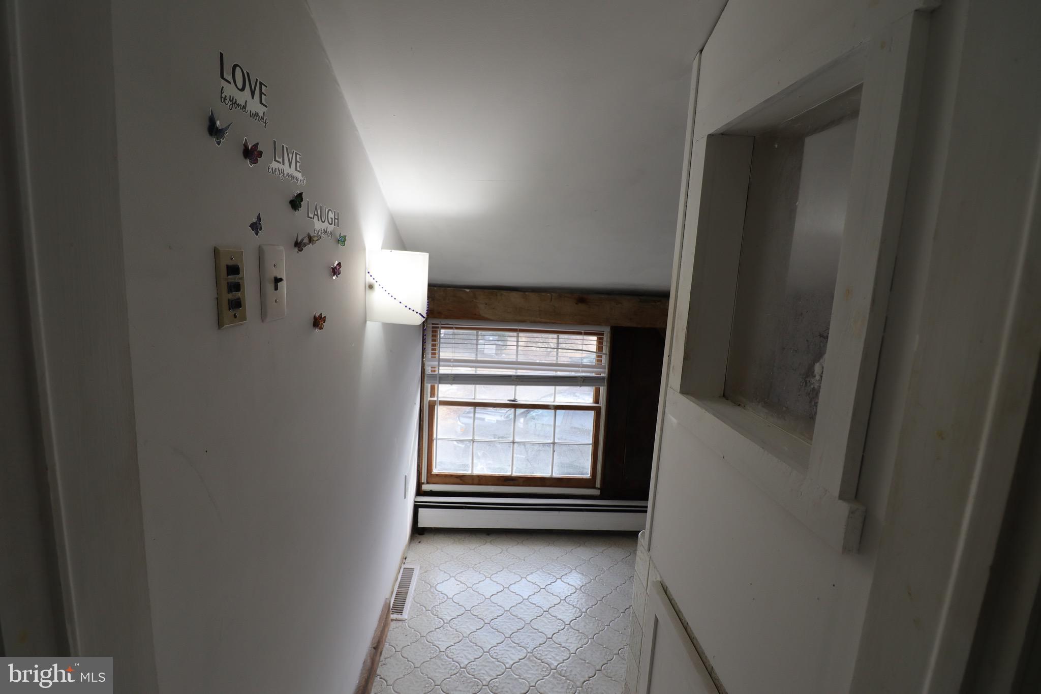 109 Walter Road Chalfont, PA 18914 - Photo 8 of 11