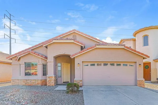 $2,185 | 3833 West Darrow Street, Phoenix, AZ 85041