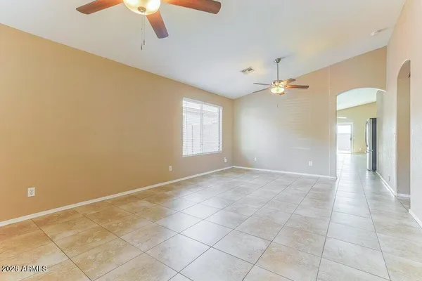 $2,185 | 3833 West Darrow Street, Phoenix, AZ 85041